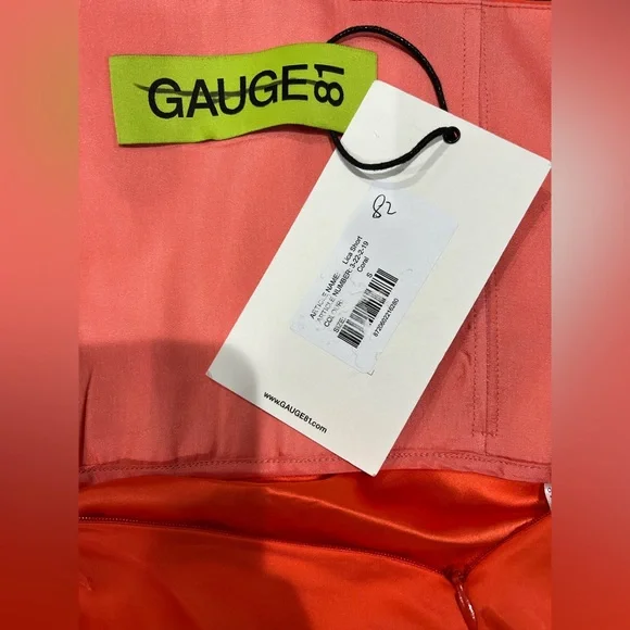 Gauge81
Lica Strapless Draped Asymmetric Dress - Picture 10 of 11